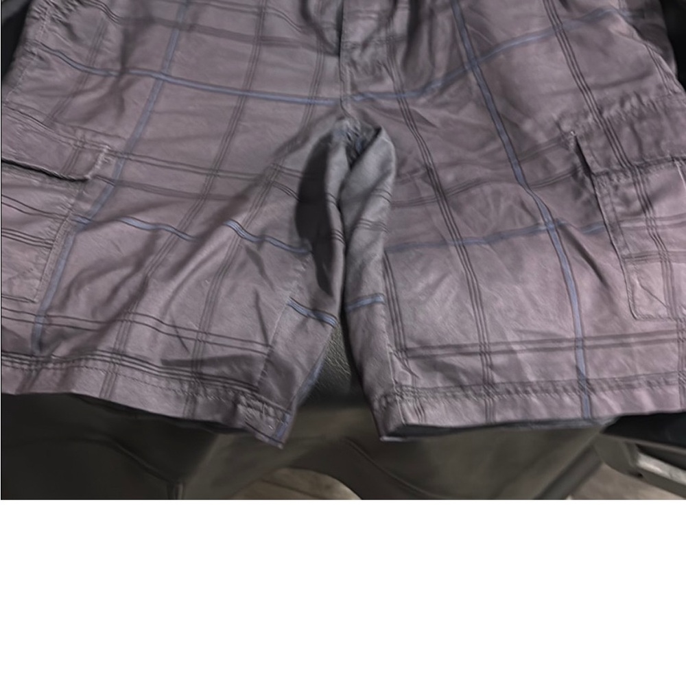 Men's Gray Cargo Shorts
